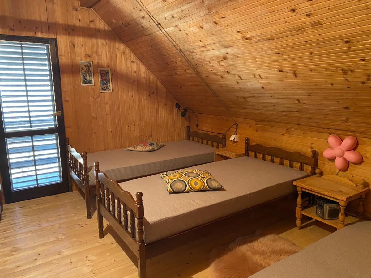 קופאוניק Holiday House Nesovic מראה חיצוני תמונה